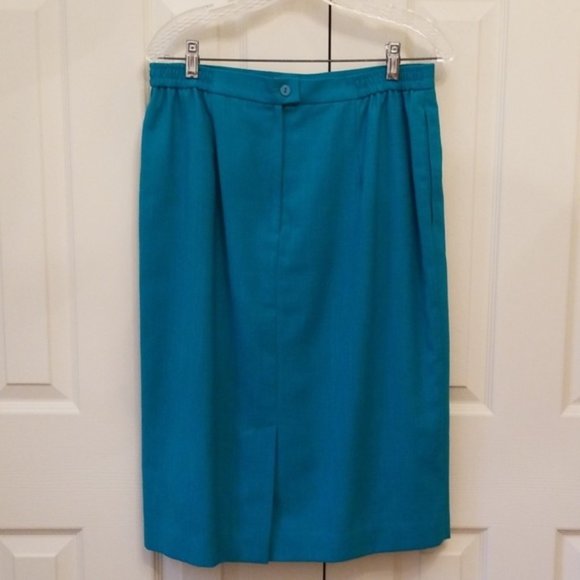 Short sleeve 2 piece suit Kate Mcnaughton - Picture 4 of 6